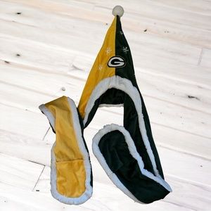 Green Bay Packers Holiday Santa Hat with Long Scarf / Handwarmer Spots
